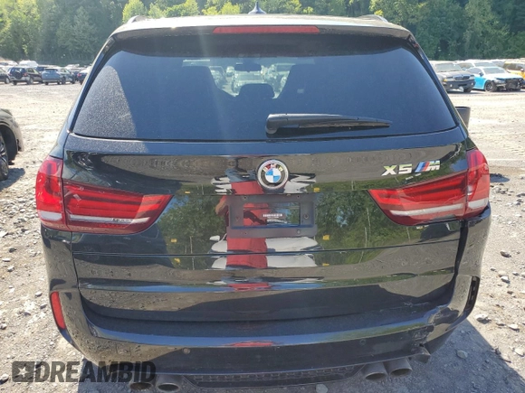 2018 BMW X5 M z VIN 5YMKT6C54J0Y83460, wystawiony jako Copart lot #57874275 z przebiegiem 58 656 mil mil oraz Szkody całkowita. Historia ofert i sprzedaży dostępna na DreamBid. Obrazek 6.