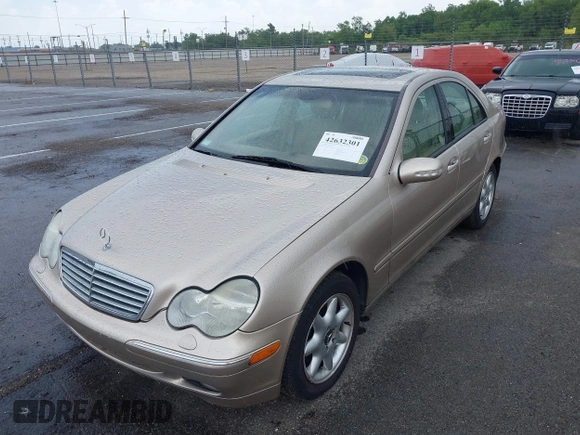 2001 Mercedes-Benz C 320 with VIN WDBRF64J81F096100, listed as a IAAI auction lot 42632301 with 80,917 mi miles and . Bid and sale history available at DreamBid. Image 6.