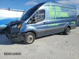 2024 Ford Transit Cargo with VIN 1FTRU8XG8RKA15196, listed as a Copart auction lot 84198984 with 12,267 mi miles and Salvage Title. Bid and sale history available at carsss.com. Image 1.
