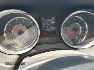 2014 Chrysler Town & Country Touring z VIN 2C4RC1BG0ER404444, wystawiony jako Copart lot #60194645 z przebiegiem 136 826 mil mil oraz Szkoda całkowita • Salvage title. Historia ofert i sprzedaży dostępna na DreamBid. Obrazek 9.