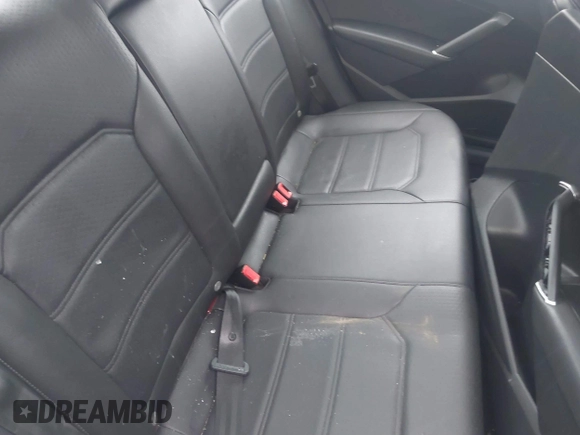 2016 Volkswagen Passat SE z VIN 1VWBT7A31GC023486, wystawiony jako IAAI lot #41205417 z przebiegiem 90 005 mil mil oraz . Historia ofert i sprzedaży dostępna na DreamBid. Obrazek 8.