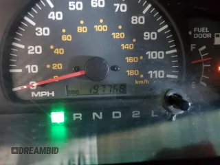 2000 Toyota 4Runner SR5 z VIN JT3GN86R7Y0142513, wystawiony jako Copart lot #59737405 z przebiegiem 197 768 mil mil oraz Szkoda całkowita • Salvage title. Historia ofert i sprzedaży dostępna na DreamBid. Obrazek 9.