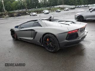 2014 Lamborghini Aventador z VIN ZHWUR1ZD6ELA03035, wystawiony jako Copart lot #66784084 z przebiegiem 23 771 mil mil oraz Szkody całkowita. Historia ofert i sprzedaży dostępna na DreamBid. Obrazek 2.