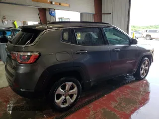2018 Jeep Compass Altitude with VIN 3C4NJDBB9JT457242, listed as a Copart auction lot 60886385 with 143,467 mi miles and Salvage title. Bid and sale history available at DreamBid. Image 3.