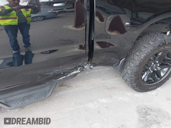 2021 Chevrolet Silverado 1500 LT Trail Boss with VIN 1GCPYFED2MZ127842, listed as a IAAI auction lot 41600761 with 70,630 mi miles and . Bid and sale history available at DreamBid. Image 6.