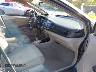2012 Honda Insight EX z VIN JHMZE2H77CS001370, wystawiony jako IAAI lot #42312077 z przebiegiem 134 249 mil mil oraz . Historia ofert i sprzedaży dostępna na DreamBid. Obrazek 5.