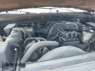 2004 Ford Explorer XLT with VIN 1FMZU73K44UB46378, listed as a IAAI auction lot 39476083 with 252,533 mi miles and . Bid and sale history available at DreamBid. Image 10.