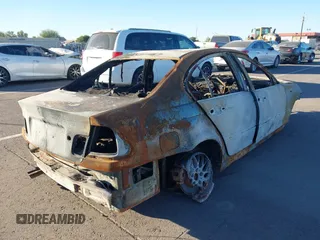 2003 BMW 3 Series 325i with VIN WBAEV33453KL59339, listed as a IAAI auction lot 40752095 with Not Provided miles and . Bid and sale history available at DreamBid. Image 4.