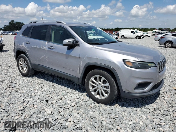 2019 Jeep Cherokee Latitude with VIN 1C4PJLCB5KD344560, listed as a Copart auction lot 51291715 with 15,710 mi miles and Non Repairable. Bid and sale history available at DreamBid. Image 4.