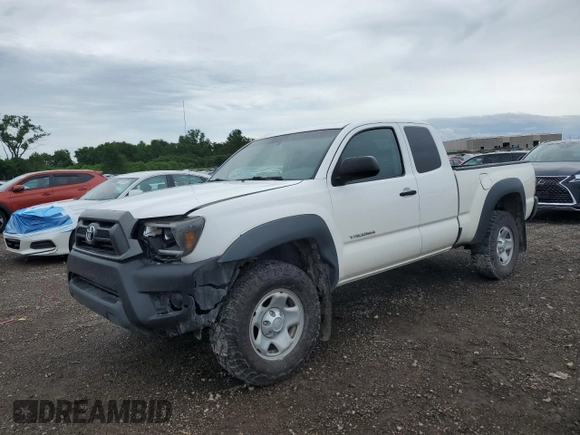 2014 Toyota Tacoma PreRunner with VIN 5TFTX4GN5EX034712, listed as a Copart auction lot 62173035 with 139,379 mi miles and Salvage title. Bid and sale history available at DreamBid. Image 1.