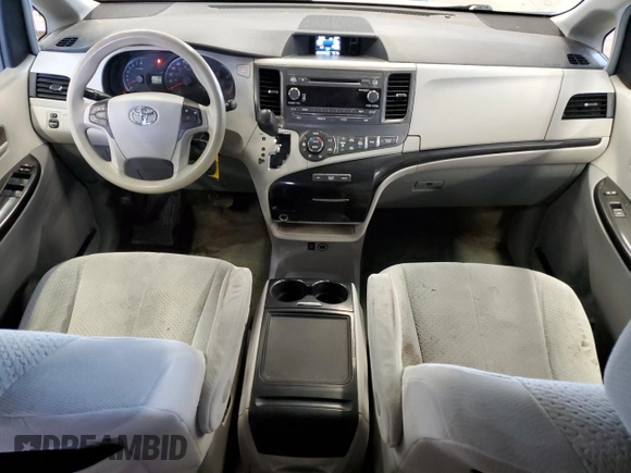 2014 Toyota Sienna LE with VIN 5TDJK3DC5ES090576, listed as a Copart auction lot 46333725 with 201,860 mi miles and Clean Title. Bid and sale history available at DreamBid. Image 8.