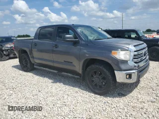 2017 Toyota Tundra 2WD SR5 with VIN 5TFEM5F14HX111824, listed as a Copart auction lot 62555184 with 112,185 mi miles and Salvage Title. Bid and sale history available at carsss.com. Image 4.