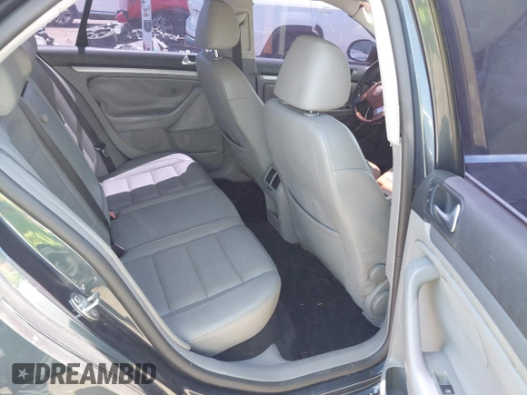 2008 Volkswagen Jetta SE with VIN 3VWRM71K48M123343, listed as a IAAI auction lot 42278272 with 206,469 mi miles and . Bid and sale history available at DreamBid. Image 8.