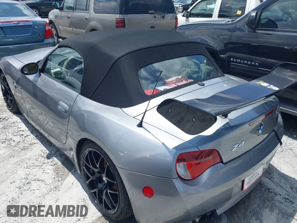 2006 BMW Z4 3.0si with VIN 4USBU53576LW91465, listed as a IAAI auction lot 42618795 with 146,668 mi miles and . Bid and sale history available at DreamBid. Image 3.