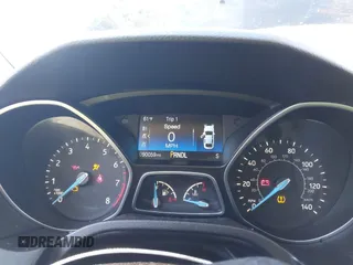 2018 Ford Focus SE with VIN 1FADP3F20JL218002, listed as a IAAI auction lot 41636952 with 90,059 mi miles and . Bid and sale history available at carsss.com. Image 7.