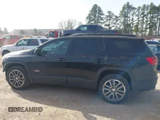 2017 GMC Acadia SLT z VIN 1GKKNVLSXHZ146065, wystawiony jako IAAI lot #41829025 z przebiegiem 320 964 mil mil oraz . Historia ofert i sprzedaży dostępna na DreamBid. Obrazek 15.