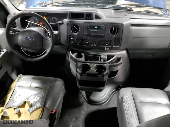 2009 Ford Econoline Wagon XL with VIN 1FMNE11L49DA50746, listed as a Copart auction lot 45168365 with 247,336 mi miles and Salvage Title. Bid and sale history available at carsss.com. Image 8.