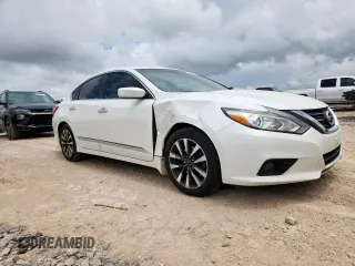 2016 Nissan Altima SV with VIN 1N4AL3AP4GC155058, listed as a Copart auction lot 61623325 with 158,806 mi miles and Salvage title. Bid and sale history available at DreamBid. Image 4.