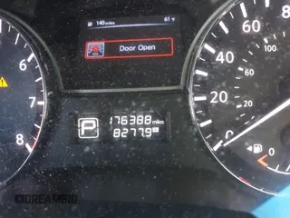 2014 Nissan Altima SL with VIN 1N4AL3AP3EN355012, listed as a IAAI auction lot 42020298 with 176,388 mi miles and . Bid and sale history available at DreamBid. Image 7.