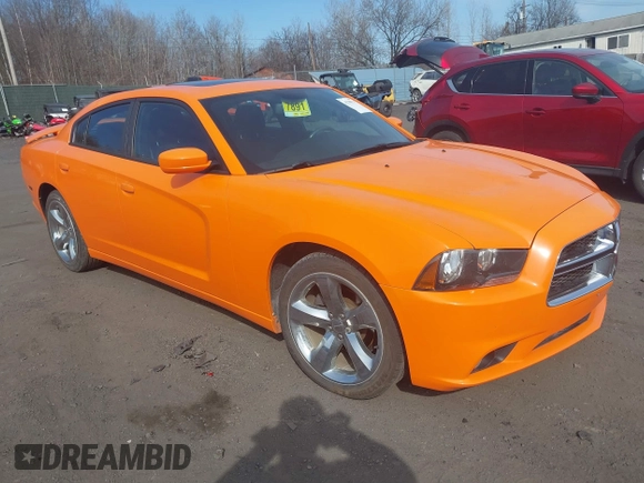 2014 Dodge Charger SXT with VIN 2C3CDXHG7EH155230, listed as a IAAI auction lot 41790747 with 153,024 mi miles. Bid and sale history available at carsss.com. Image 1.