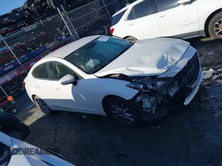 2015 Mazda Mazda3 i Touring with VIN 3MZBM1V75FM162556, listed as a IAAI auction lot 41776493 with 114,442 mi miles. Bid and sale history available at carsss.com. Image 13.