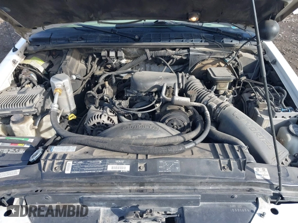 1996 GMC Jimmy SL z VIN 1GKDT13W8T2522192, wystawiony jako IAAI lot #41439548 z przebiegiem 262 152 mil mil oraz . Historia ofert i sprzedaży dostępna na DreamBid. Obrazek 10.