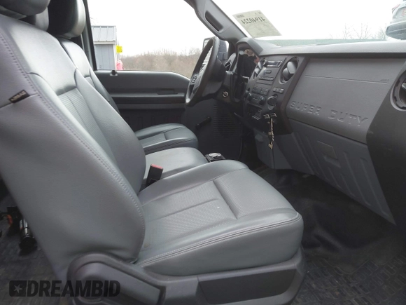 2013 Ford F-250 XL with VIN 1FT7X2B65DEA40820, listed as a IAAI auction lot 41940224 with 193,706 mi miles and . Bid and sale history available at DreamBid. Image 5.