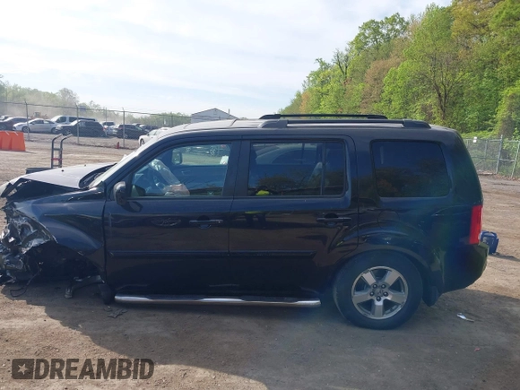 2011 Honda Pilot EX-L with VIN 5FNYF4H63BB004288, listed as a IAAI auction lot 42084984 with 215,019 mi miles and . Bid and sale history available at carsss.com. Image 15.