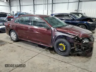 2012 Volkswagen Passat S w/Appearance with VIN 1VWAP7A32CC024320, listed as a Copart auction lot 89271195 with 132,771 mi miles and Salvage Title. Bid and sale history available at carsss.com. Image 4.