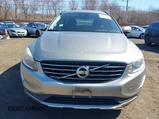 2015 Volvo XC60 z VIN YV4940RAXF2612546, wystawiony jako IAAI lot #41787624 z przebiegiem 92 452 mil mil oraz . Historia ofert i sprzedaży dostępna na DreamBid. Obrazek 12.