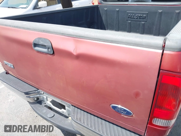 2002 Ford F-150 XL with VIN 1FTRX17LX2NB30978, listed as a IAAI auction lot 41979756 with 225,030 mi miles. Bid and sale history available at carsss.com. Image 6.