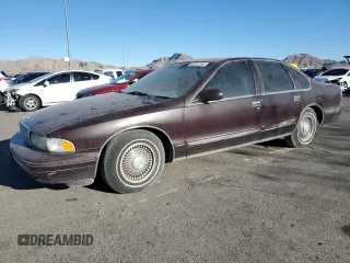 1996 Chevrolet Caprice 1SA Special Value with VIN 1G1BL52W9TR122492, listed as a Copart auction lot 83251184 with 190,358 mi miles and Clean Title. Bid and sale history available at DreamBid. Image 1.