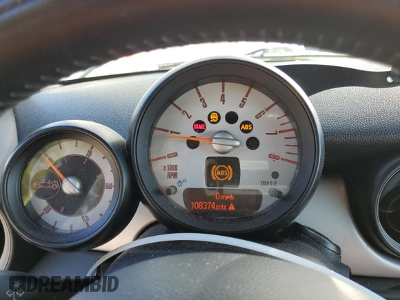 2011 MINI Convertible with VIN WMWZN3C55BT265139, listed as a Copart auction lot 58624955 with 108,374 mi miles and Clean title. Bid and sale history available at DreamBid. Image 9.