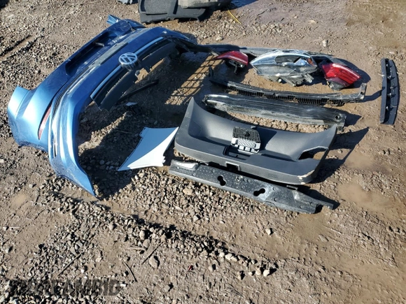2021 Volkswagen Golf TSI с VIN 3VWG57AUXMM016474, выставлен на аукционе Copart как лот 49394145 с пробегом 9 628 миль миль и Списание • Salvage title. История ставок и продаж доступна на DreamBid. Изображение 12.