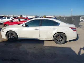 2009 Nissan Maxima 3.5 SV w/Sport Pkg with VIN 1N4AA51E59C857747, listed as a IAAI auction lot 41692042 with 236,917 mi miles. Bid and sale history available at carsss.com. Image 14.