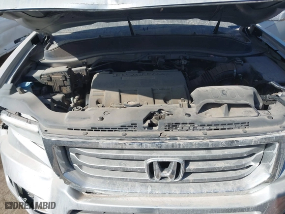 2013 Honda Ridgeline RTS with VIN 5FPYK1F47DB015204, listed as a IAAI auction lot 41654952 with 73,721 mi miles. Bid and sale history available at carsss.com. Image 10.