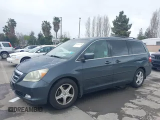 2005 Honda Odyssey TOURING with VIN 5FNRL38895B061480, listed as a IAAI auction lot 41807150 with 190,261 mi miles. Bid and sale history available at carsss.com. Image 2.