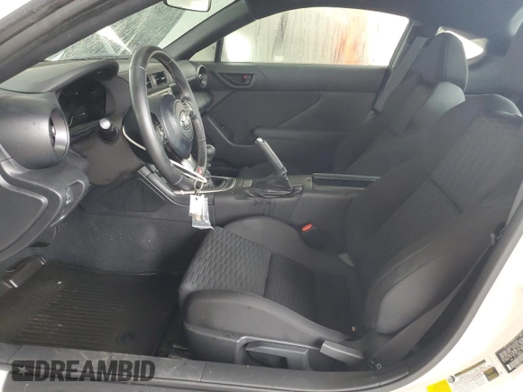2024 Toyota 86 with VIN JF1ZNBB12R9756924, listed as a Copart auction lot 74120174 with 2,615 mi miles and Salvage Title. Bid and sale history available at DreamBid. Image 7.