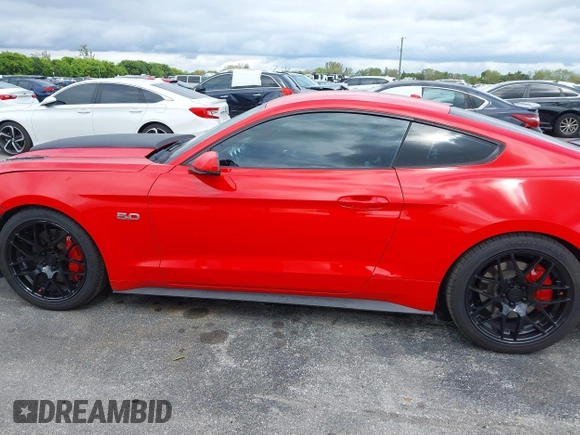 2015 Ford Mustang GT with VIN 1FA6P8CF3F5306938, listed as a IAAI auction lot 41624713 with 112,161 mi miles and . Bid and sale history available at carsss.com. Image 15.