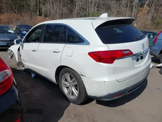 2015 Acura RDX with VIN 5J8TB4H39FL010970, listed as a IAAI auction lot 41784904 with 111,942 mi miles. Bid and sale history available at carsss.com. Image 3.