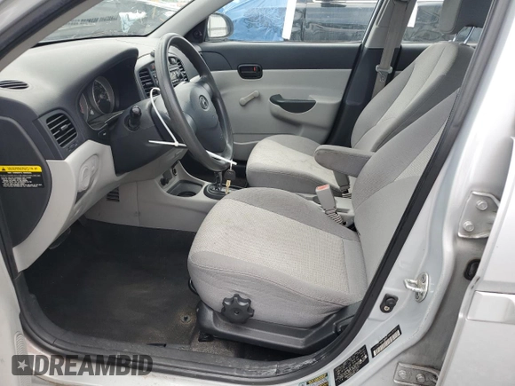 2009 Hyundai Accent Auto GLS z VIN KMHCN46C19U373167, wystawiony jako Copart lot #60026445 z przebiegiem 94 736 mil mil oraz Szkoda całkowita • Salvage title. Historia ofert i sprzedaży dostępna na DreamBid. Obrazek 7.