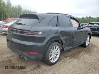 2024 Porsche Cayenne with VIN WP1AA2AY3RDA12276, listed as a Copart auction lot 61544005 with 4,183 mi miles and Clean title. Bid and sale history available at DreamBid. Image 3.