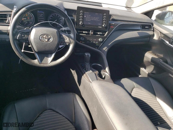 2021 Toyota Camry SE Nightshade with VIN 4T1G11AKXMU586668, listed as a Copart auction lot 77672504 with 57,424 mi miles and Salvage Title. Bid and sale history available at carsss.com. Image 8.