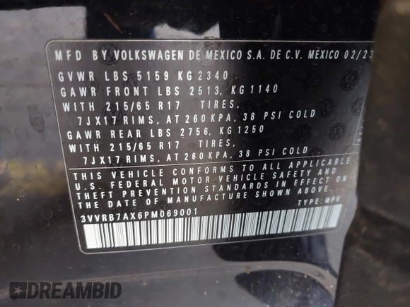2023 Volkswagen Tiguan S z VIN 3VVRB7AX6PM069001, wystawiony jako IAAI lot #41193316 z przebiegiem 21 586 mil mil oraz . Historia ofert i sprzedaży dostępna na DreamBid. Obrazek 9.