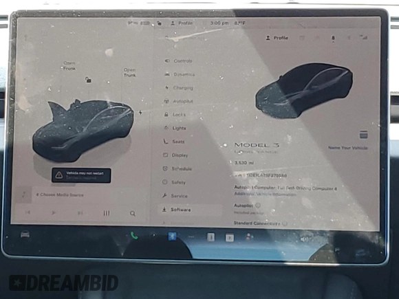 2025 Tesla Model 3 Long Range z VIN 5YJ3E1EA3SF979586, wystawiony jako Copart lot #54430125 z przebiegiem 3 530 mil mil oraz Szkoda całkowita • Salvage title. Historia ofert i sprzedaży dostępna na DreamBid. Obrazek 9.
