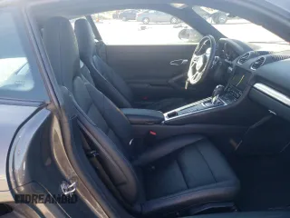 2021 Porsche 718 Cayman z VIN WP0AA2A82MS260105, wystawiony jako Copart lot #67688533 z przebiegiem 17 514 mil mil oraz . Historia ofert i sprzedaży dostępna na DreamBid. Obrazek 10.