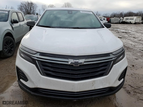 2024 Chevrolet Equinox LS with VIN 3GNAXHEG7RL323053, listed as a Copart auction lot 84229424 with 5,232 mi miles and Clean Title. Bid and sale history available at carsss.com. Image 5.