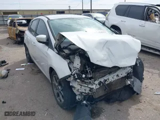 2014 Ford Focus SE with VIN 1FADP3K22EL253684, listed as a IAAI auction lot 41688103 with 1 mi miles. Bid and sale history available at carsss.com. Image 1.