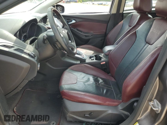 2013 Ford Focus SE z VIN 1FADP3F26DL344904, wystawiony jako Copart lot #59965505 z przebiegiem 162 202 mil mil oraz Czysty tytuł • Clean title. Historia ofert i sprzedaży dostępna na DreamBid. Obrazek 7.