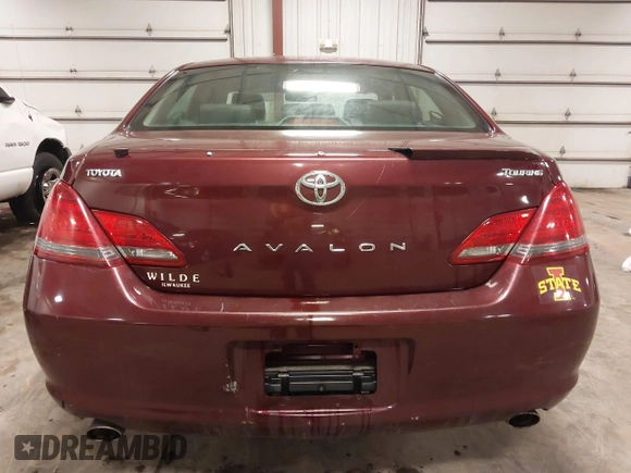 2008 Toyota Avalon XL with VIN 4T1BK36B48U316840, listed as a IAAI auction lot 41631377 with 202,094 mi miles. Bid and sale history available at carsss.com. Image 16.